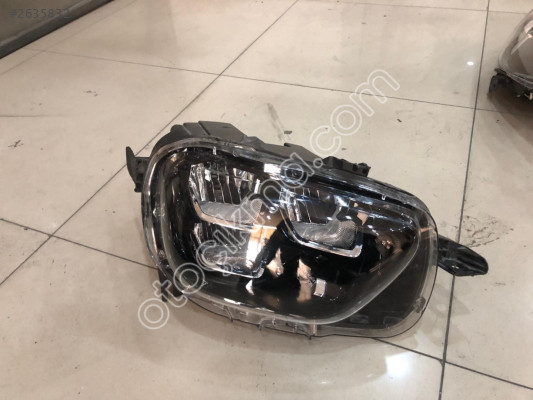 CİTROEN C3 SAĞ FAR L90203168