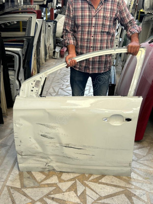 RENAULT TALİANT ÇIKMA SOL ÖN KAPI ORJİNAL