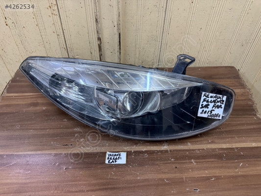 RENAULT FLUENCE SAĞ FAR ÇIKMA TEMİZ ÜRÜN MERCEKLİ İÇİ SİYAH