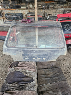 Fiat uno arka bagaj kapağı
