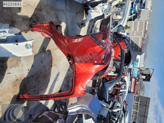 TOYOTA YARIS 2013 ÇIKMA SAĞ ARKA ÇAMURLUK