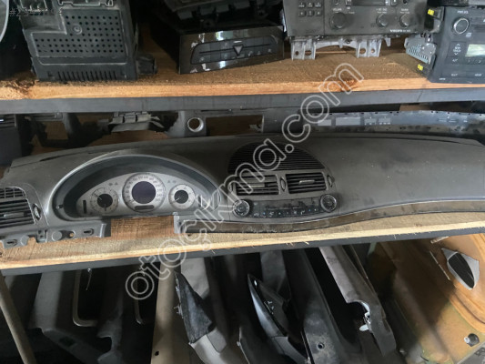 W211 Mercedes 270 cdi çıkma motor gögüslük aibag