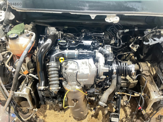 Ford Courier 1.5 adblue komple motor düşük km