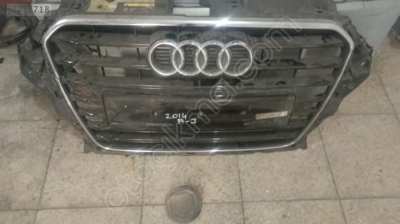 2014 Audi A3 Modeli İçin Çıkma Ön Panjur Parçası