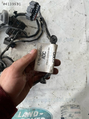 TOURNEO COURİER SAĞ ARKA KAPI ELEKTRİK TESİSATI ET76-14A584-ADC