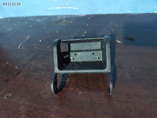 BMW E46 ORTA KONSOL ARKA KAPAĞI