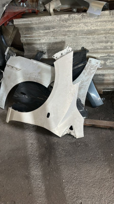 MAZDA 2 ÖN ÇAMURLUK