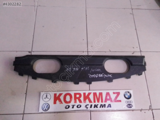 BMW X5 F15-X6 F16 ÖN PANEL ÜST BAKALİTİ C13858101