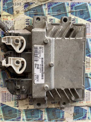 S180047003E  FORD FIESTA MK6 2008 1.4 Motor Beyni