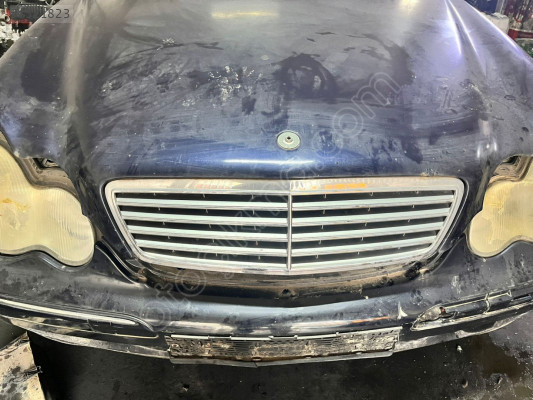 MERCEDES C220 ÖN PANJUR