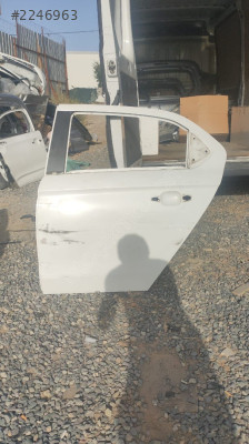 PEUGEOT 301 DOL ARKA KAPI ORİJİNAL ÇIKMA