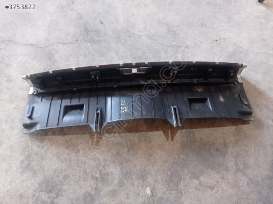 AUDİ Q3 BAGAJ DOŞEMESİ 83a864483