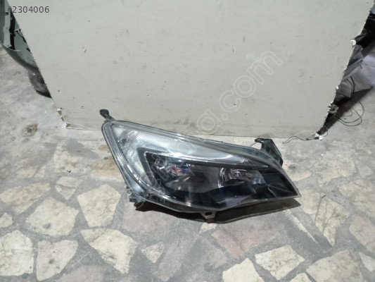 OPEL ASTRA J SAĞ ÖN FAR LEDSİZ 2016 ÇIKMA PARÇA