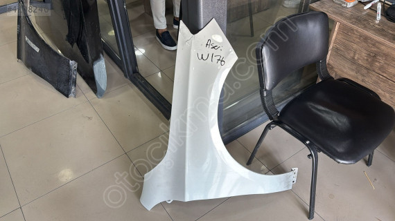 MERCEDES A SERİ W176 SAĞ ÖN ÇAMURLUK