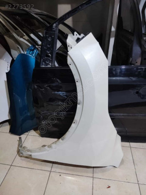 QASHQAİ SOL ÖN ÇAMURLUK ORJİNAL ÇIKMA