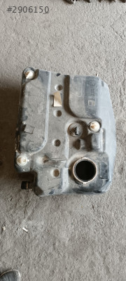 Land Rover Freelander yakıt deposu