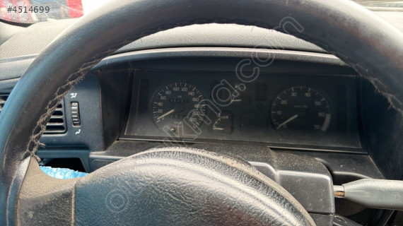 Renault 19 gösterge paneli