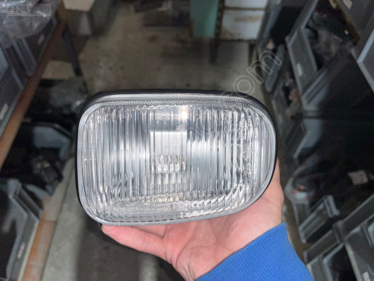 HYUNDAİ H100 MİNİBÜS 97 SAĞ SİS FAR