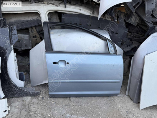 2006 ford focus sağ ön kapı