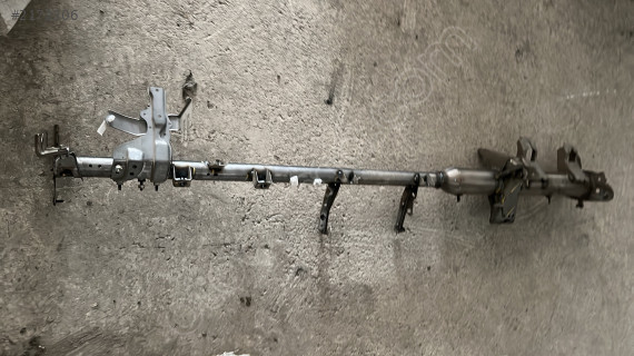 Toyota Hılux çıkma göğüs demiri