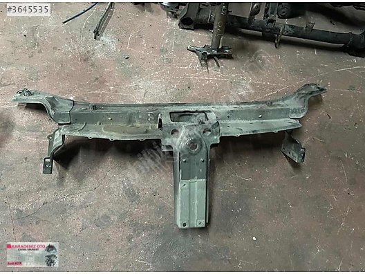 DACİA SANDERO ÖN PANEL