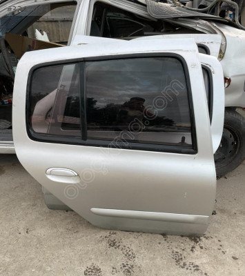 Renault Clio 2 sağ arka kapı orijinal