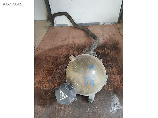 CİTROEN C4 MOTOR SU BİDONU