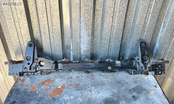 SUZUKİ VİTARA RADYATÖR ALT TRAVERSİ