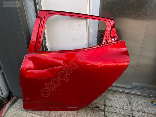 RENAULT CLİO 5 ÇIKMA ORJİNAL SOL ARKA KAPI BD2