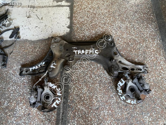 RENAULT TRAFFİC MOTOR TRAVERSİ 2014 MODEL VE SONRASI ORJİNAL