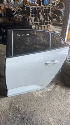 RENAULT MEGANE4 SOL ARKA KAPI OTO FEDAİ