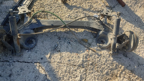 Citroen Nemo Modeli için Çıkma Arka Dingil Parçası