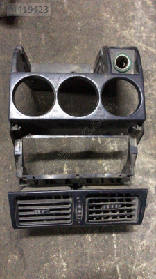 Citroen berlingo teyp çerçevesi