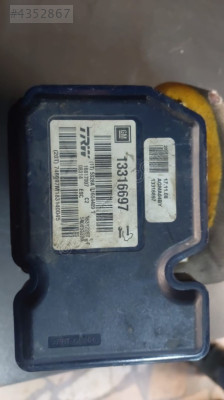 Opel İnsignia A çıkma Abs Beyni