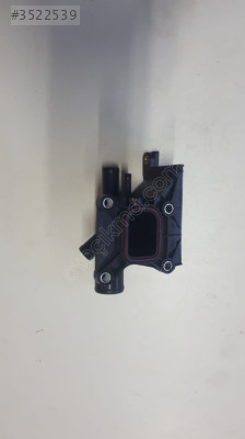 Mazda 6 termostat motor soğutucu su çıkışı
