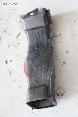 2014 2023 BMW 5 SERİSİ G30 SAĞ HAVA KANALI 64226995672