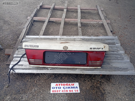 Suzuki swift bagaj kapağı 2000-2002