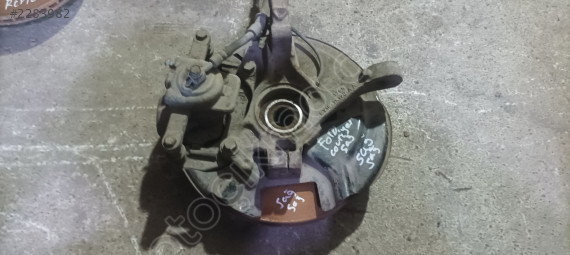 FORD COURİER SAĞ ÖN TAŞIYICI