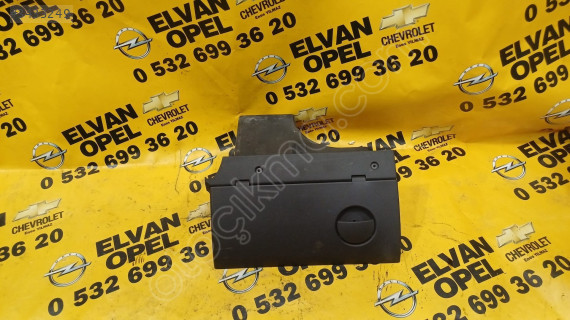 Opel Corsa C Çıkma Torpido Kapağı - GM