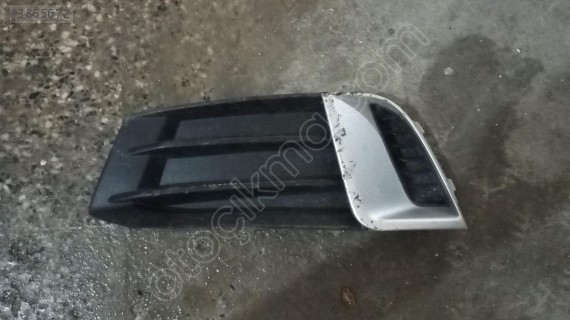 AUDİ A3 ORJİNAL ÇIKMA SOL SIS KAPAĞI