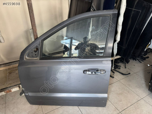 KİA SORENTO SOL ÖN KAPI ORJINAL ÇIKMA
