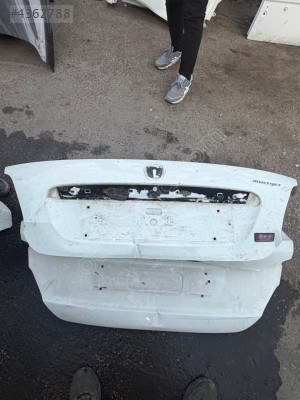 Fiat Linea urban bagaj kapağı çıkma orjınal