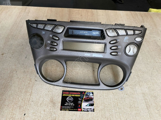 Nissan Almera Orijinal Teyp 2000-2003 Model Arası