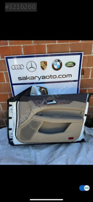 CLS250 W218 DOLU ÖN SAĞ KAPI