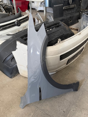 Volkswagen Passat B8 B8.5 Sağ Ön Çamurluk (NARDO GRİ) Orijinal