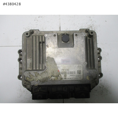 Ford Fiesta 1.6 TDCI Motor Beyni 8V21-12A650-PE 0281014989 BOSCH