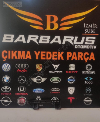 VOLKSWAGEN CADDY SAĞ FAR ALT BRAKETİ 1T0807890B