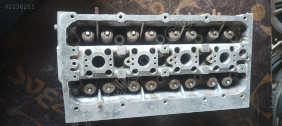 VOLKSWAGEN BORA 1.4 SİLİNDİR KAPAĞI