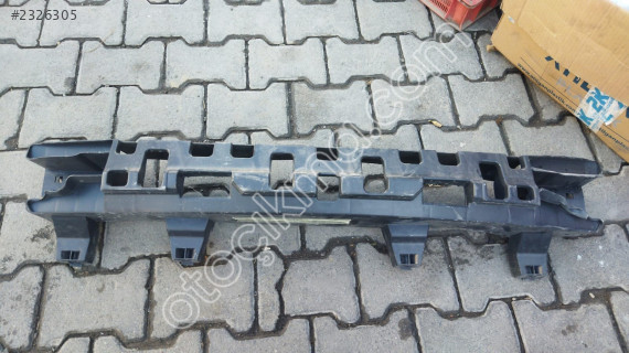 renault clio 4  arka tampon demiri