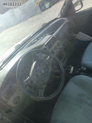 Ford escort ön göğüslük